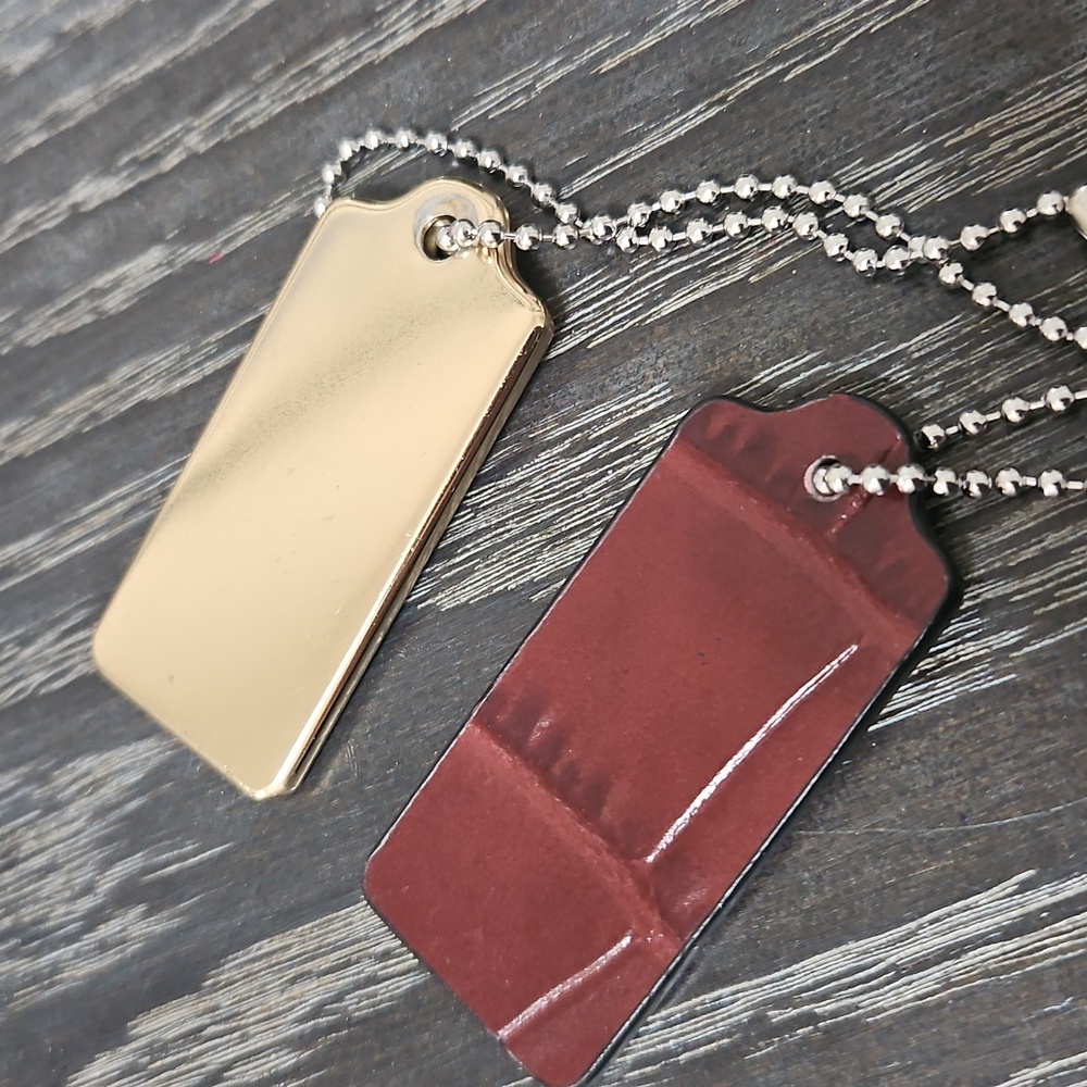 2 Coach Tags - Picture 2 of 3